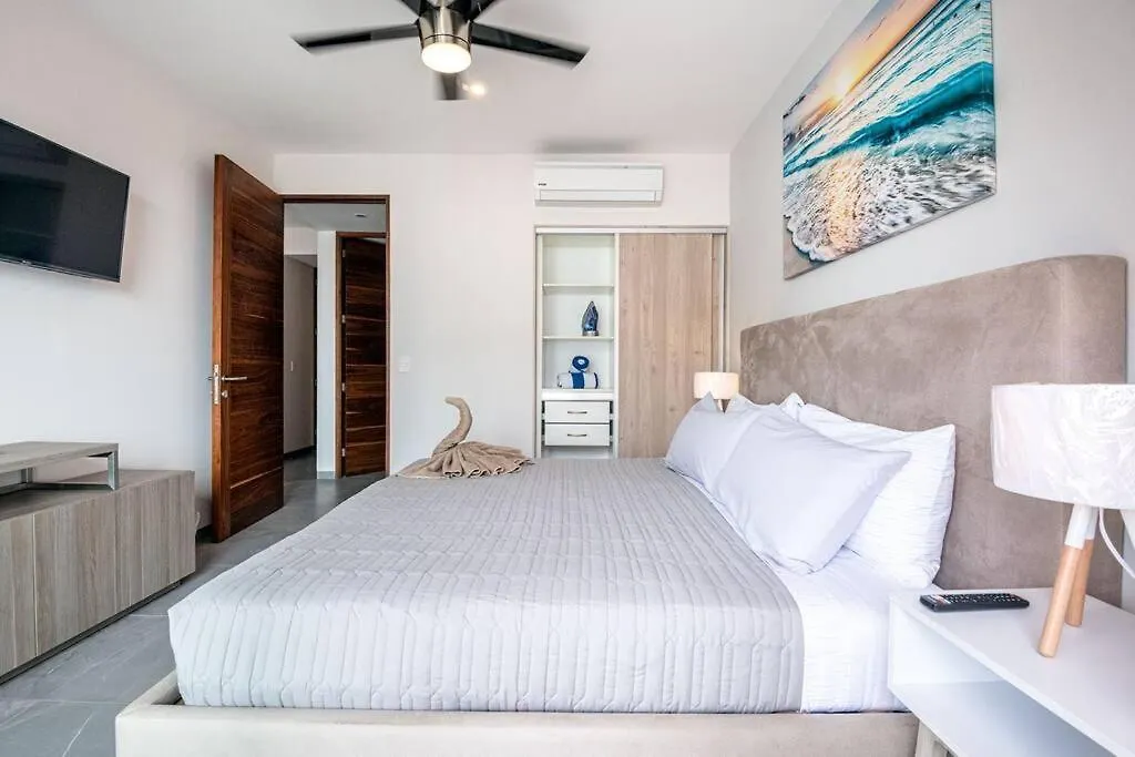 Apartament Marlene Incredible 2 Bedroom Condo At Gallery Playa del Carmen Meksyk